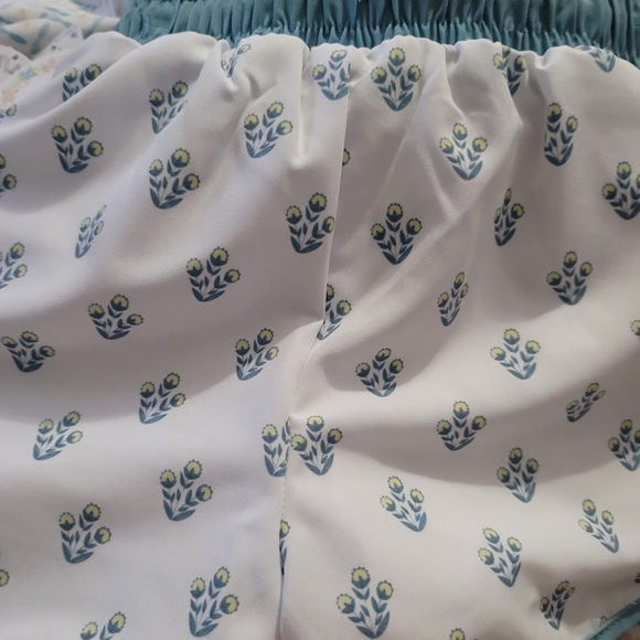 Edgehill Collectionx Sun House Children's Little Boys 2T-7 Talmadge Floral Swim - Picture 3 of 8